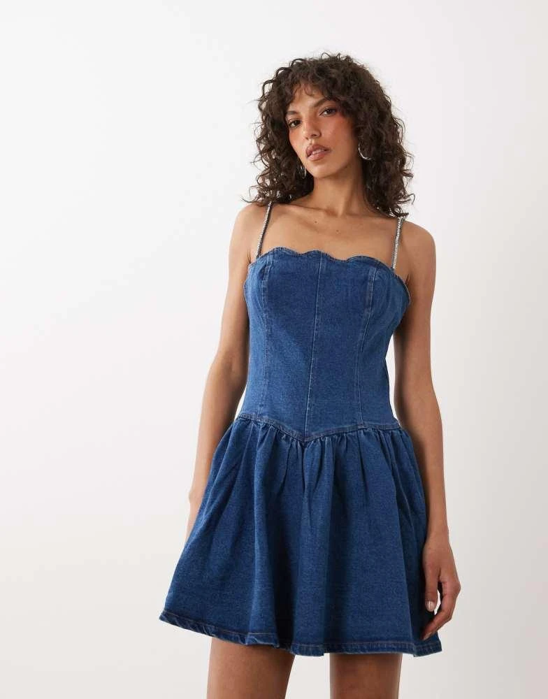 Kimchi Blue Vicki Strapless Mini Dress  On Sale Now with Up to 75% Off |  Discover Exclusive Deals & Savings at BeyondStyle  Authentic Kimchi Blue  Dresses|womens|Women's with Limited-Time Discounts, Free