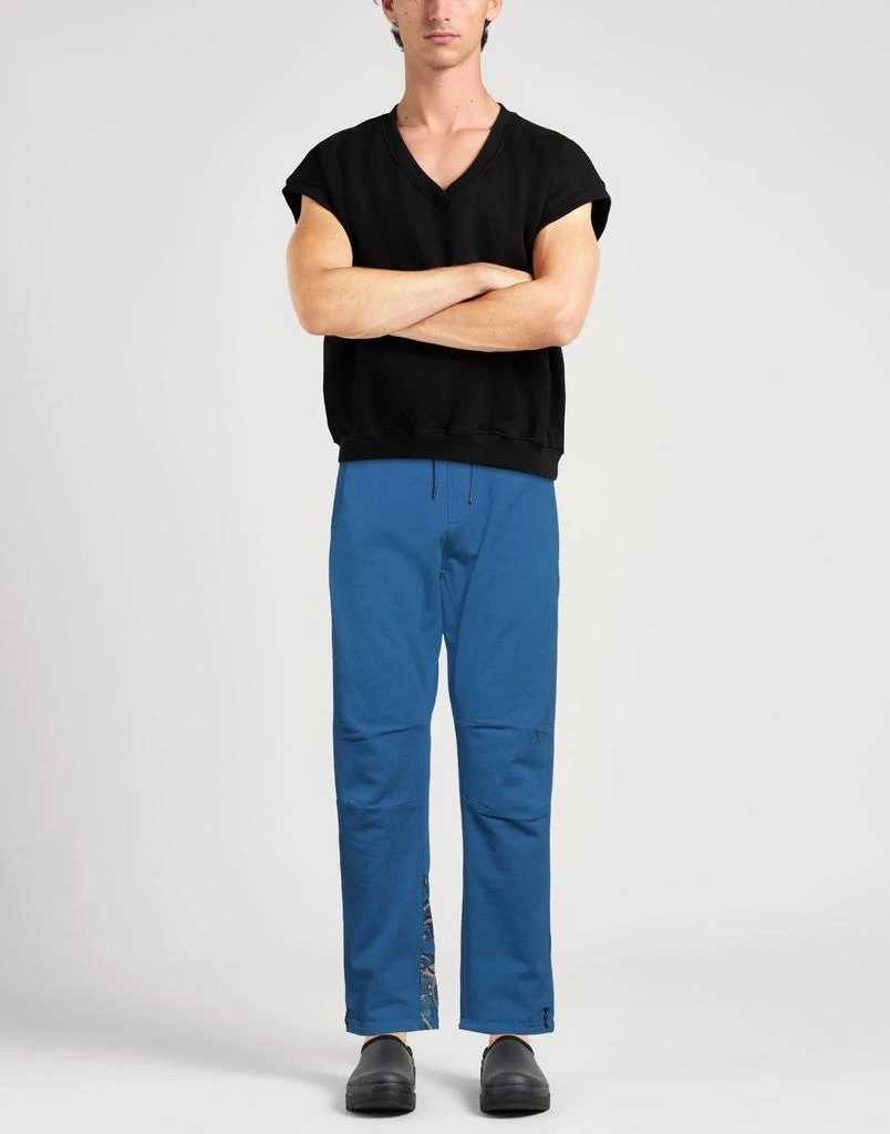 MAHARISHI Casual pants 2