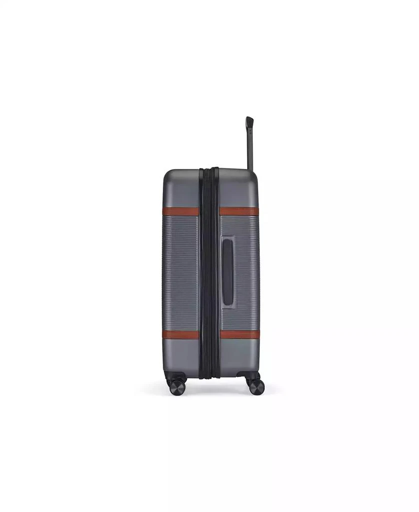 Bugatti Wellington 28" Upright Luggage 3