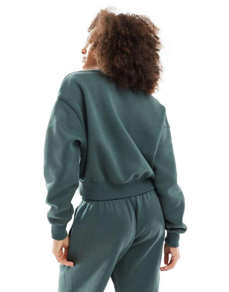 NIKE Nike Phoenix fleece cropped quarter zip sweatshirt in dark green 4