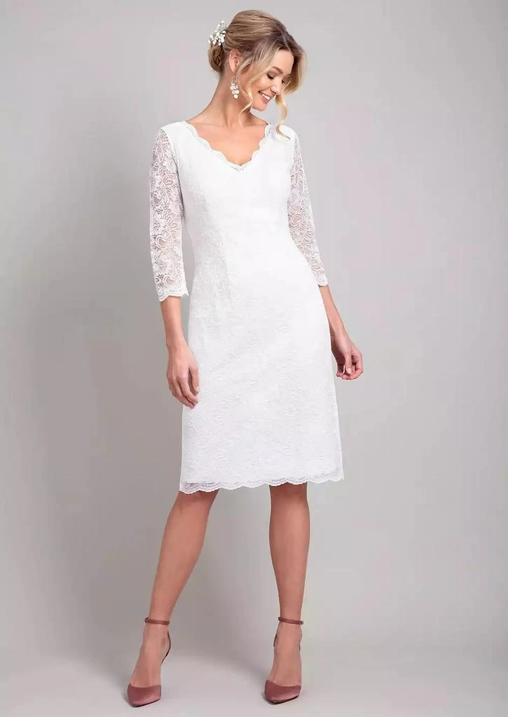 knee length dresses for ladies Vintage Classic Lace Wedding Dress London Size 24W / No Beading / Ivory