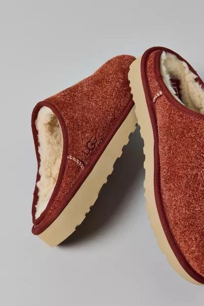 UGG UGG Men's Classic Slip-On Shaggy Suede Slipper 1
