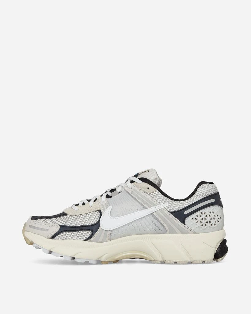 NIKE Zoom Vomero 5 Sneakers Light Bone / Black 3