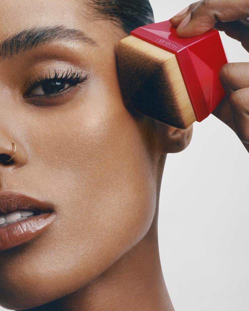VALENTINOグランドスタッズ ブラシ、メイクスポンジセット Grande Stud Face and Body Brush – On Sale Now with Up to 25% Off