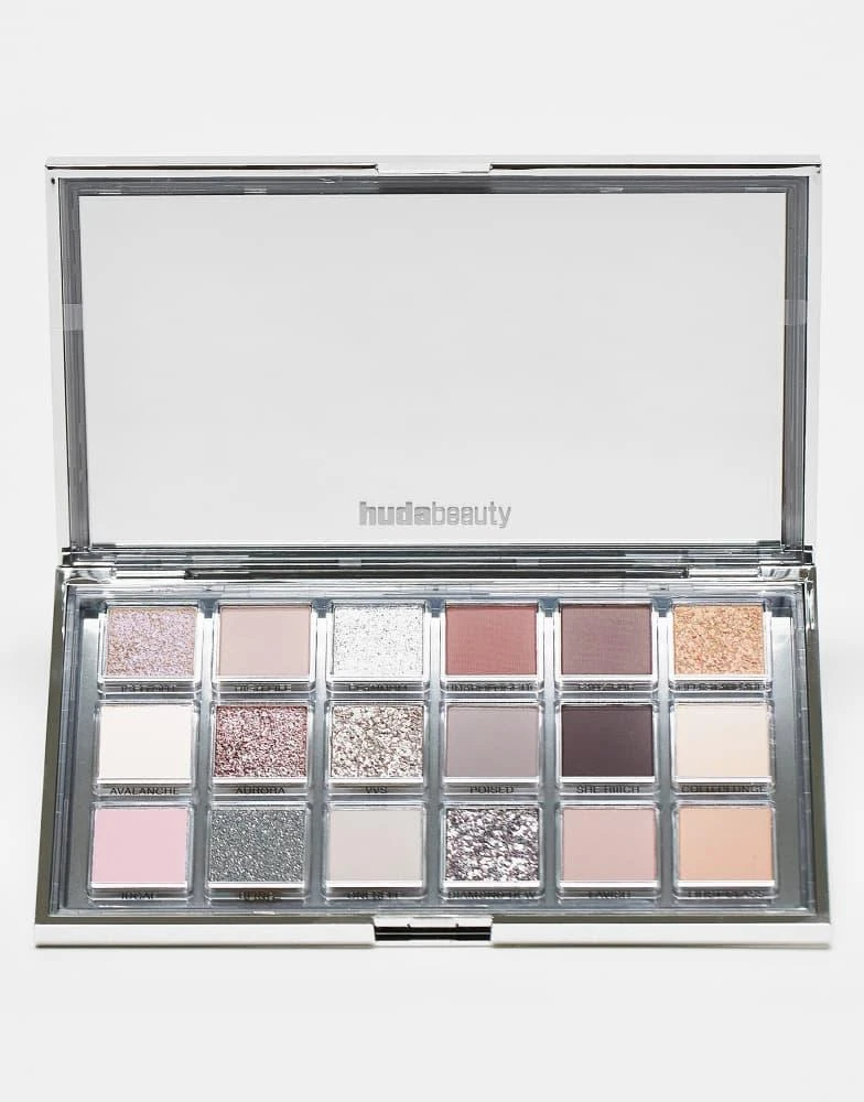 Huda Beauty Huda Beauty Icy Nude 18 well palette 4