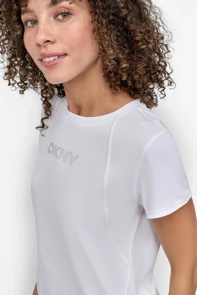 DKNY TECH MESH LOGO TEE 5