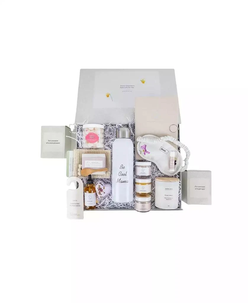 Lizush Pampering Skincare Gift Set for New Moms