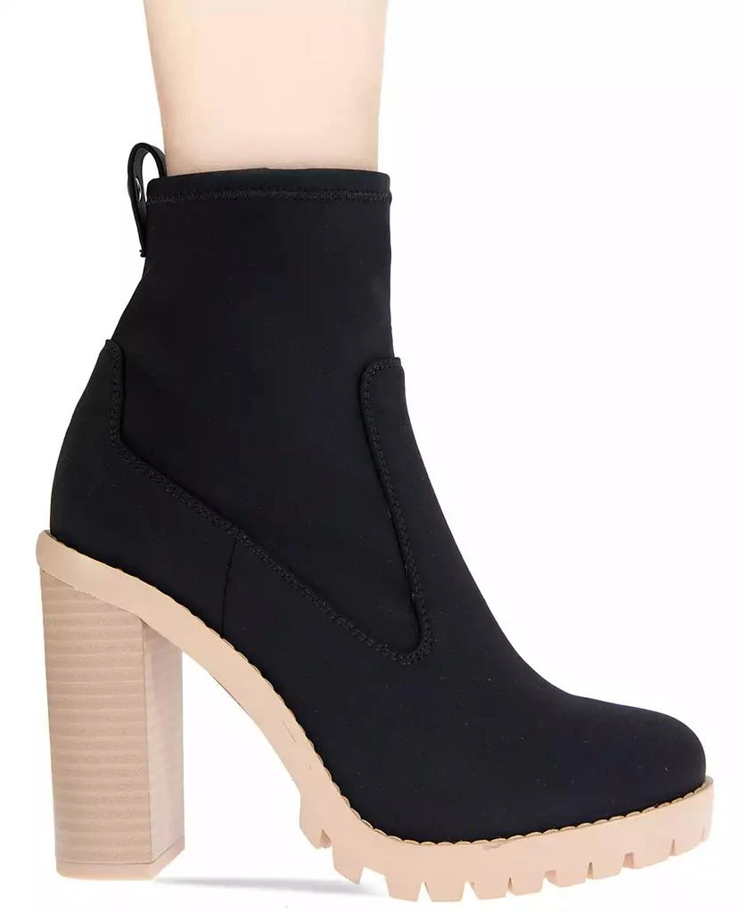 BCBG Women's Pella Lug Sole Boots 6