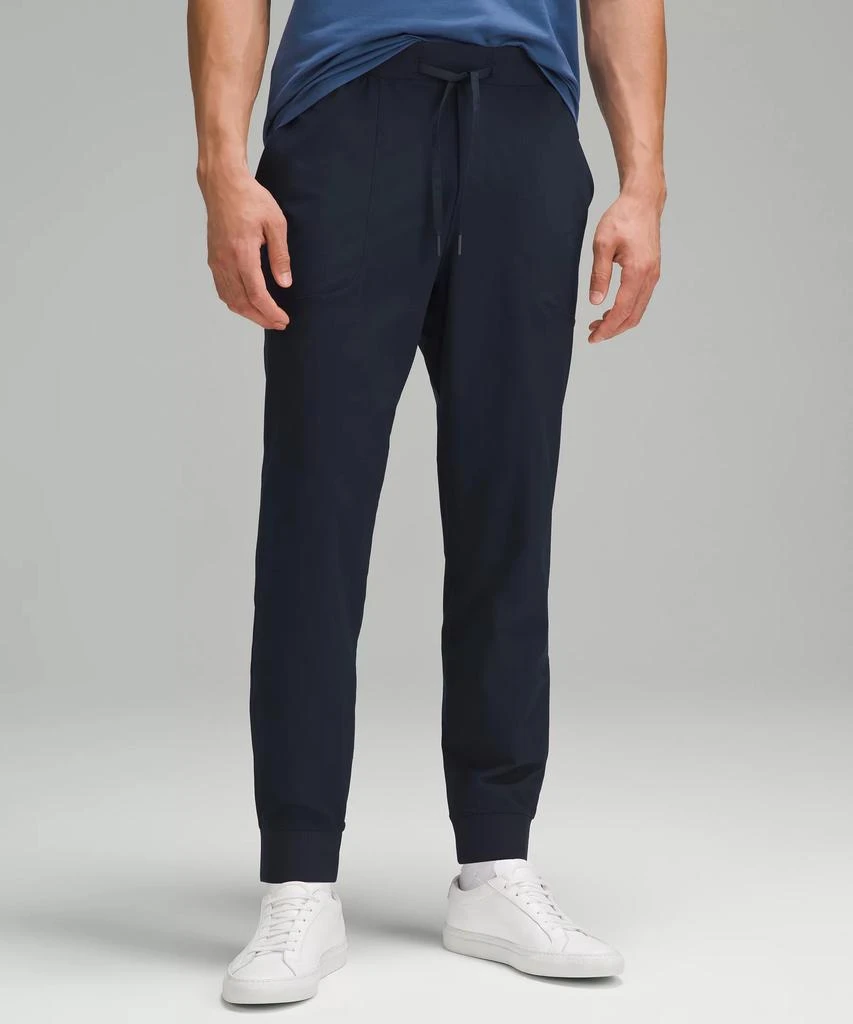 lululemon ABC Jogger *Shorter 19