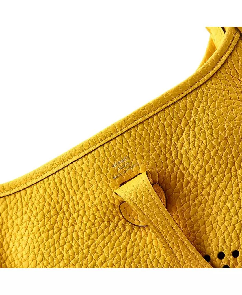 Pre-Owned HERMÉS TPM Evelyne Bag Gen III Clemence 6