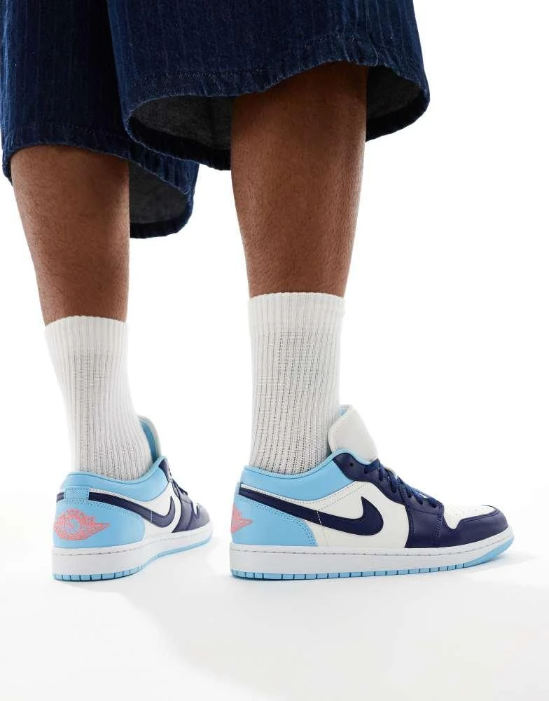 Jordan Nike Air Jordan 1 Low trainers in light blue, white and black 5