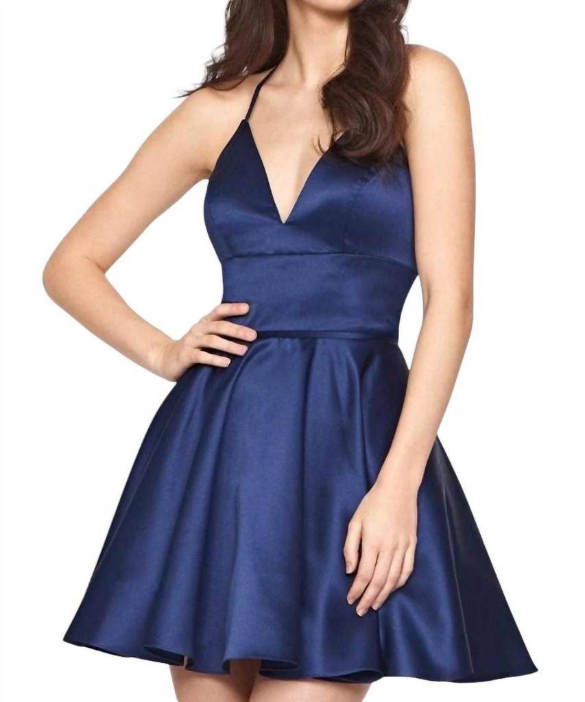 Faviana Faviana - Deep V Babydoll Short Satin Dress