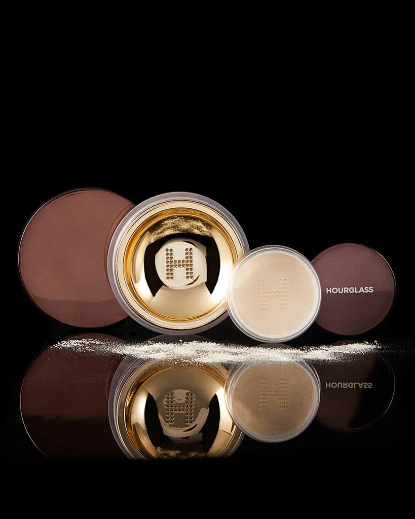 Hourglass Cosmetics Veil Translucent Setting Powder 6