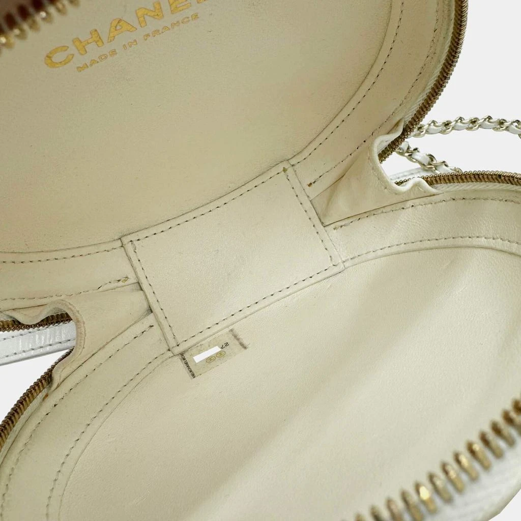 Chanel Chanel Ivory Leather Matelasse Round Chain Shoulder bag 8