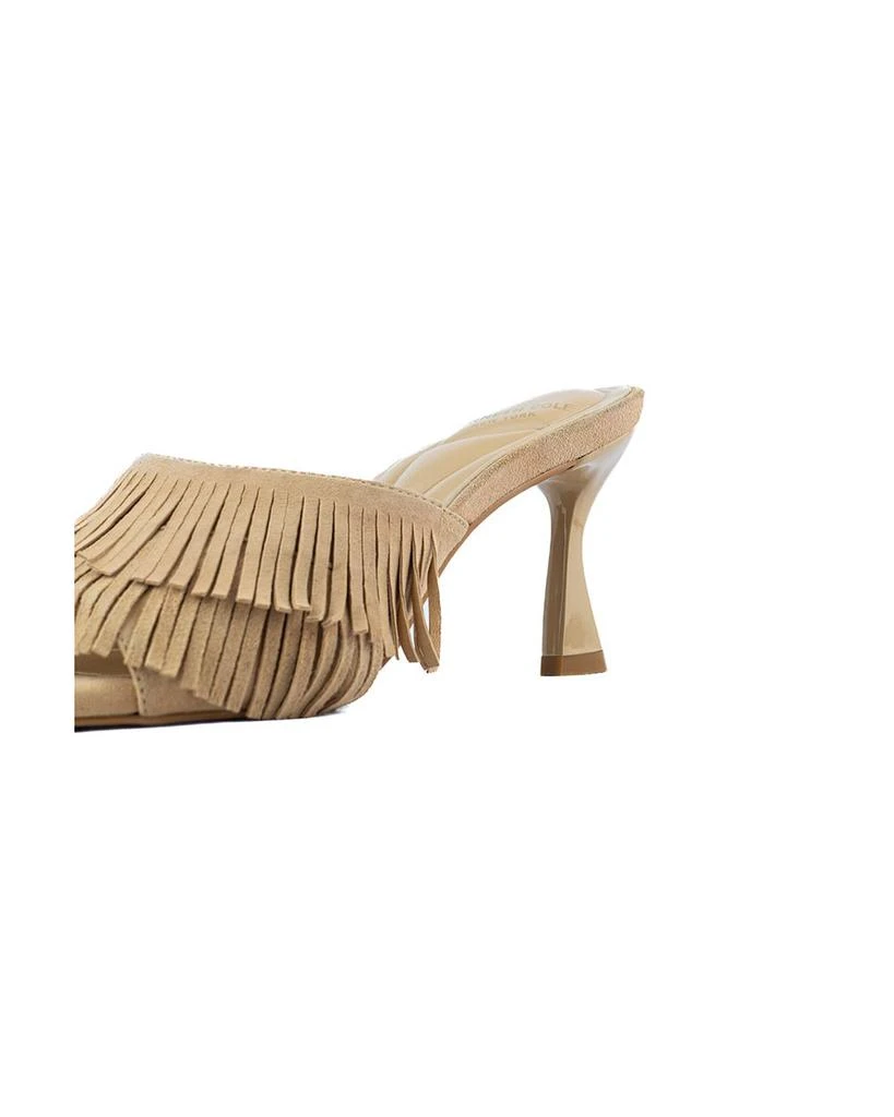 Kenneth Cole Women's Darby Fringe Sandals 7
