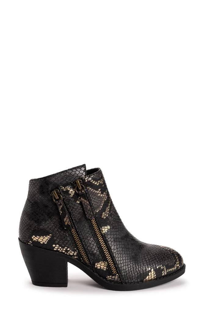 MUK LUKS Yellowstone Yardley Bootie 4