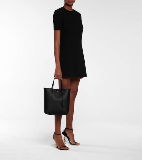 【Saint Laurent】Toy North/South レザー トート、ブラック SHOPPING SAINT LAURENT TOY IN LEATHER | Saint Laurent | YSL US