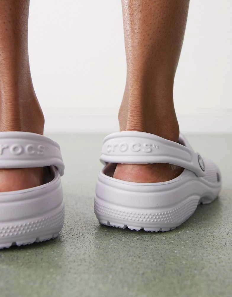 Crocs Crocs Classic clog in grape 4
