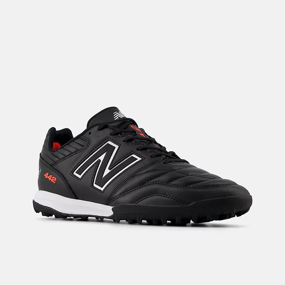 New Balance 442 PRO TF V2