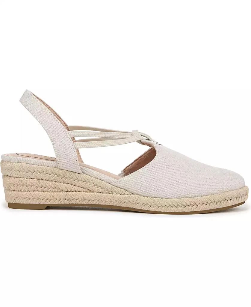LifeStride Women's Kennedy Closed Almond Toe Wedge Espadrilles 2