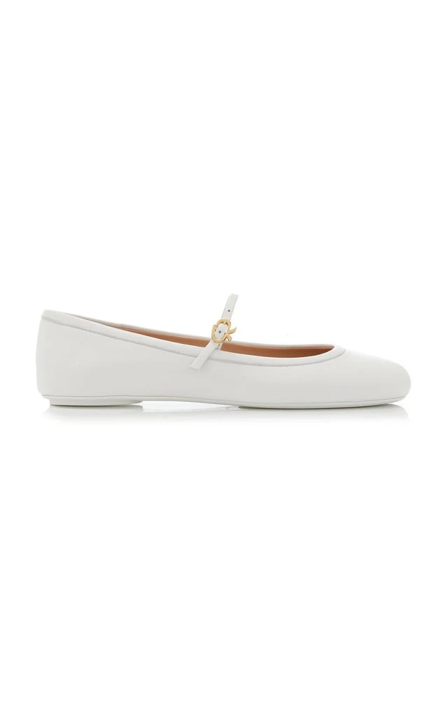 Gianvito Rossi Gianvito Rossi - Carla Leather Ballet Flats - White - IT 36 - Moda Operandi 1