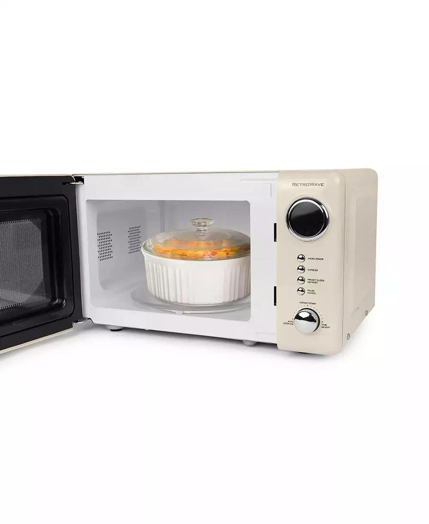 Nostalgia Retro 0.7 Cubic Foot 700 Watt Countertop Microwave Oven 4