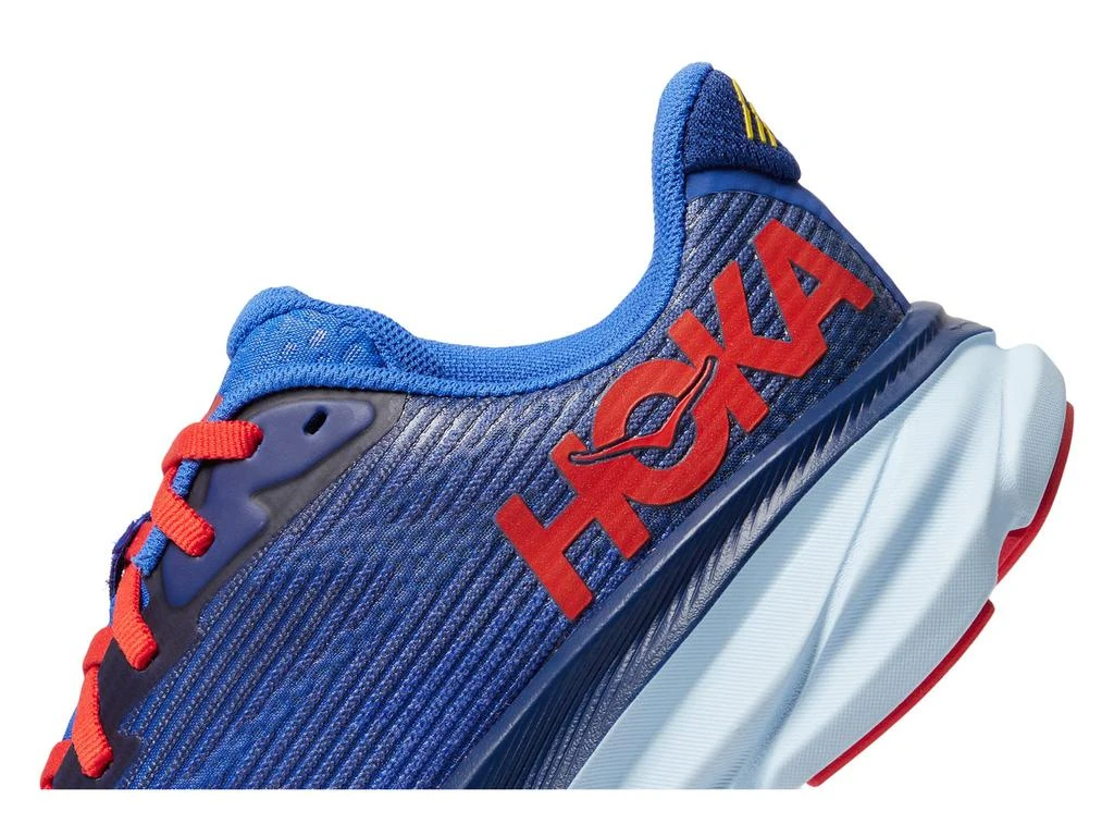Hoka One One Clifton 9 (Big Kid) 5