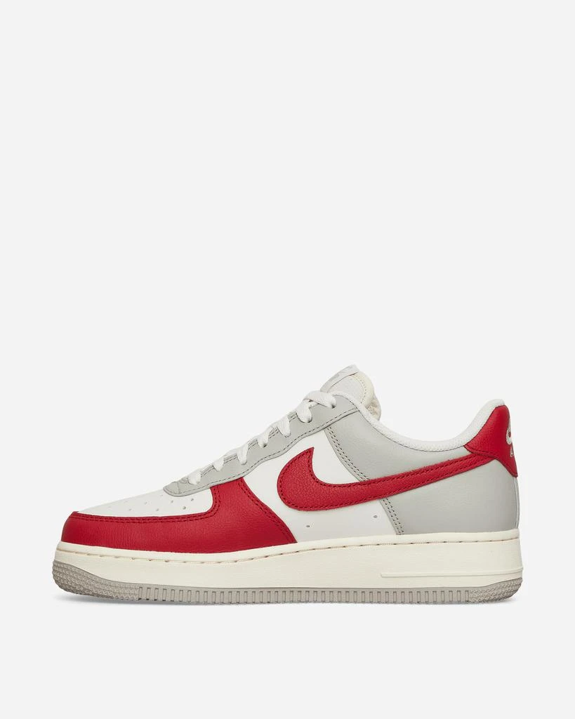 NIKE Air Force 1 '07 LV8 Sneakers Phantom / Gym Red 3