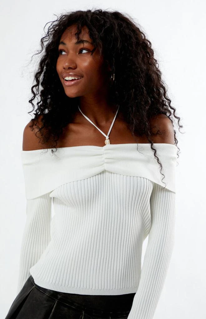 Glamorous Off-The-Shoulder Sweater 5