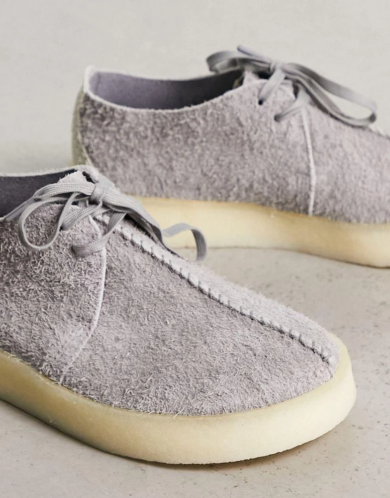 Clarks Clarks Originals Trek cup shoes in grey hairy suede 3
