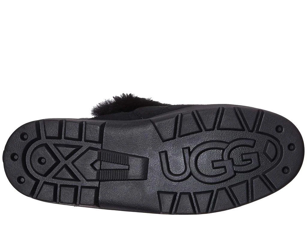UGG Sundance II Revival 3
