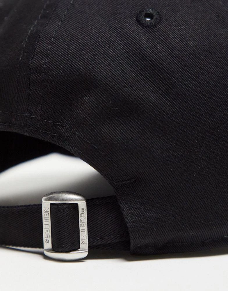 New Era New Era NY Yankees 9forty cap in black 4