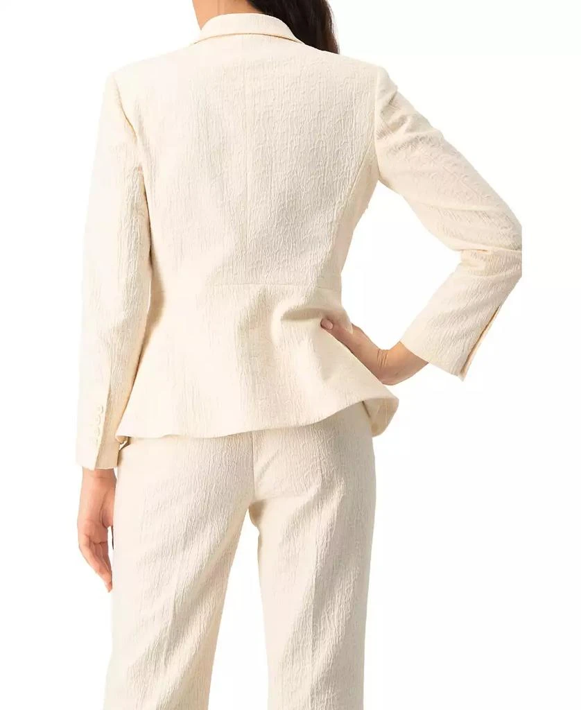 Ivonne Women
s Single-Breasted Textured Tailored Blazer 2