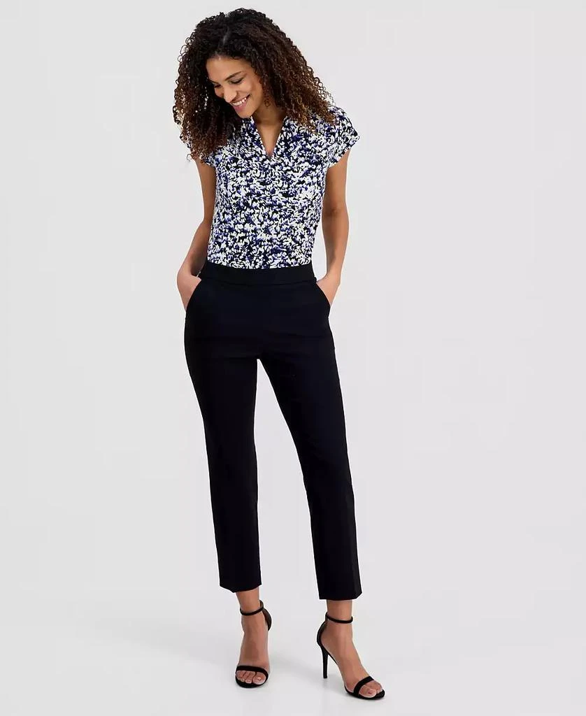 Kasper Women
s Stretch Twill Cropped Pull-On Pants