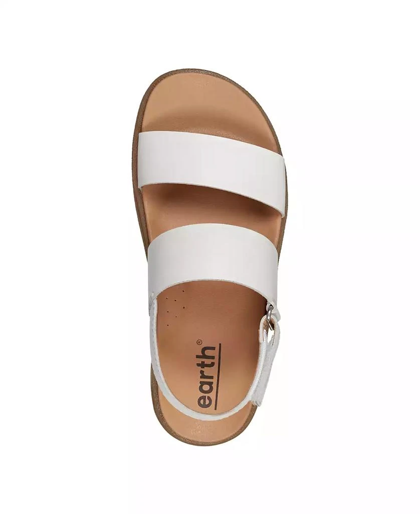 Earth Women's Leah Round Toe Strappy Casual Flat Sandals 3