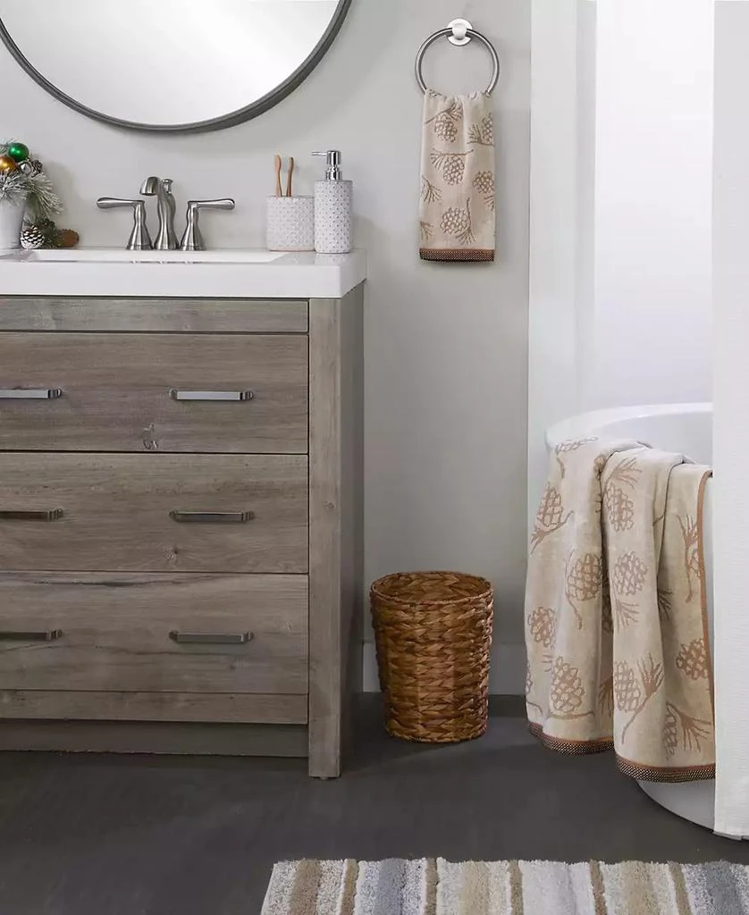 SKL Home Pinecone Jacquard Cotton Bath Towel, 25" x 50" 4