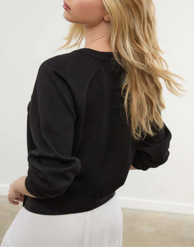 Stradivarius Stradivarius Knit cardigan with buttons and raglan sleeves in black 3