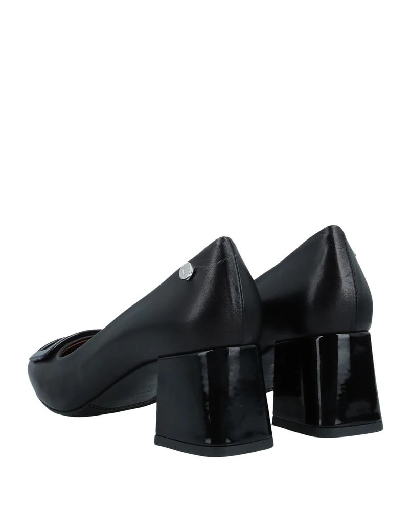 POLLINI Pump 3