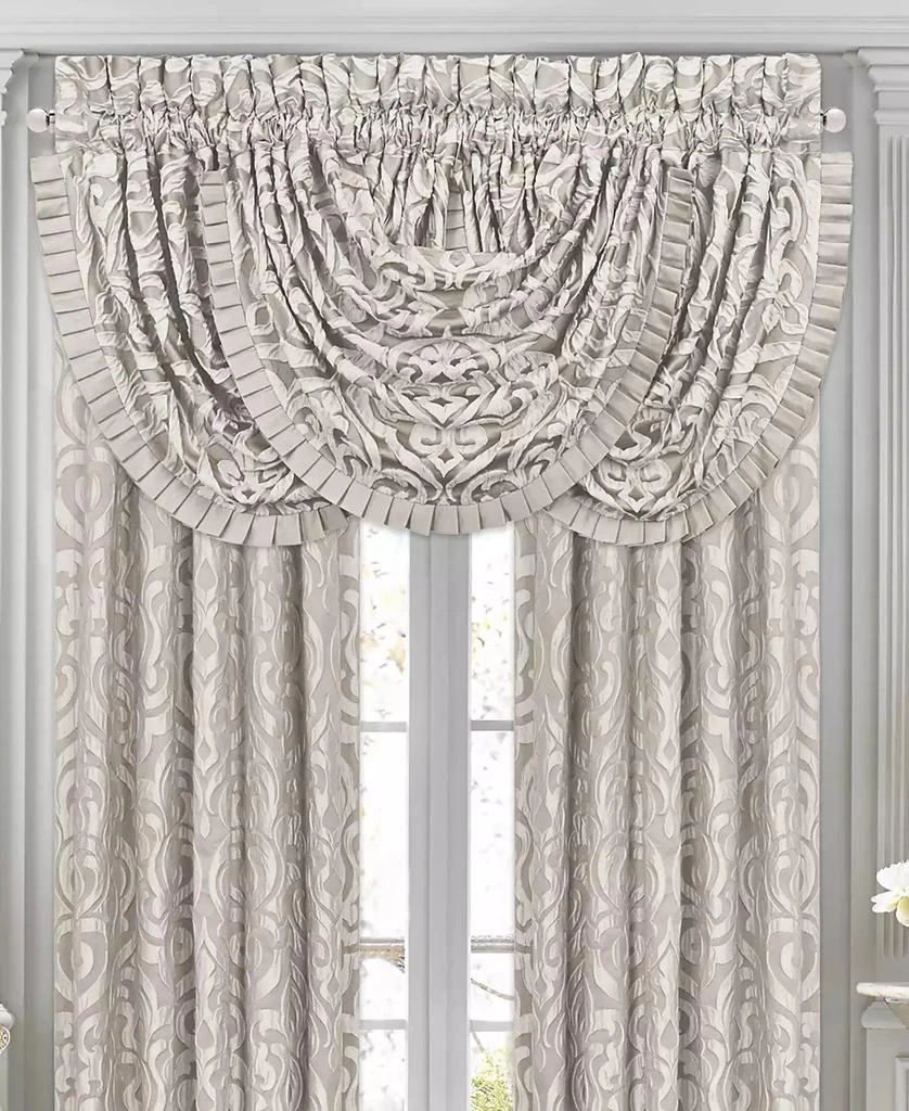 J Queen New York Astoria 4-Pc. Comforter Set 1