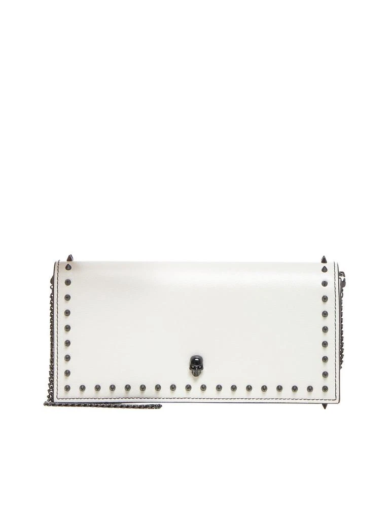 Alexander McQueen Alexander McQueen Skull Stud Embellished Chain-Linked Wallet 1
