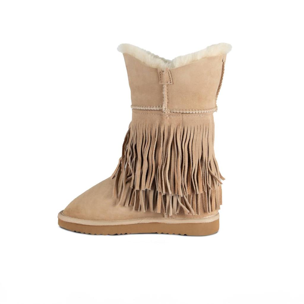 Cloud Nine Cloud Nine - Women's Classic Fringed Sheepskin Boot