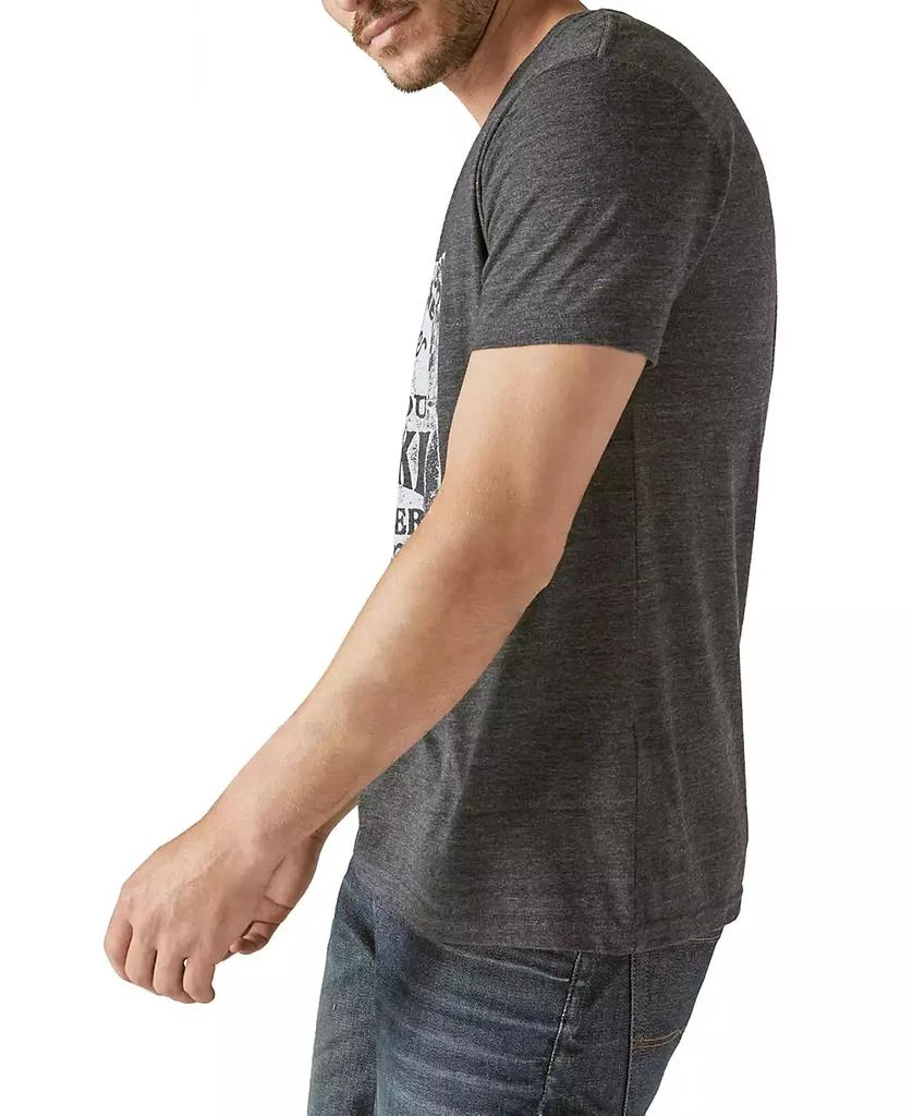 Lucky Brand Men
s Keep Your Friends Close Whiskey Crewneck T-shirt 3