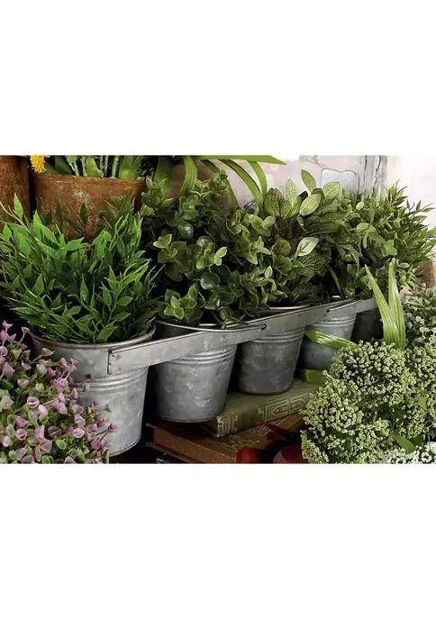 Monroe Lane Lane Farmhouse Metal Planter 2