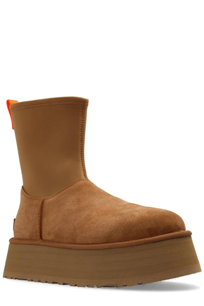 UGG UGG Classic Dipper Round Toe Boots 2
