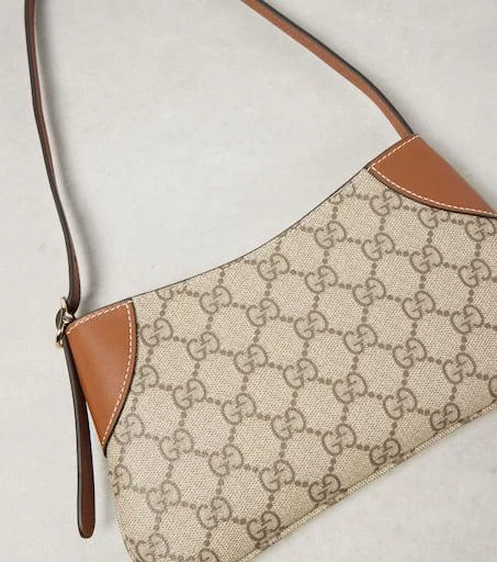 Gucci GG Emblem Mini shoulder bag 6