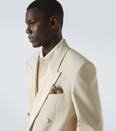 Yves Saint Laurent Silk pocket square 3