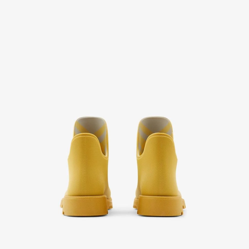 NEW BURBERRY men\'s marsh rainboots in yellow Burberry Manilla Marsh Slip-On Rain Boots, Brand Size 39 (US  main image 3