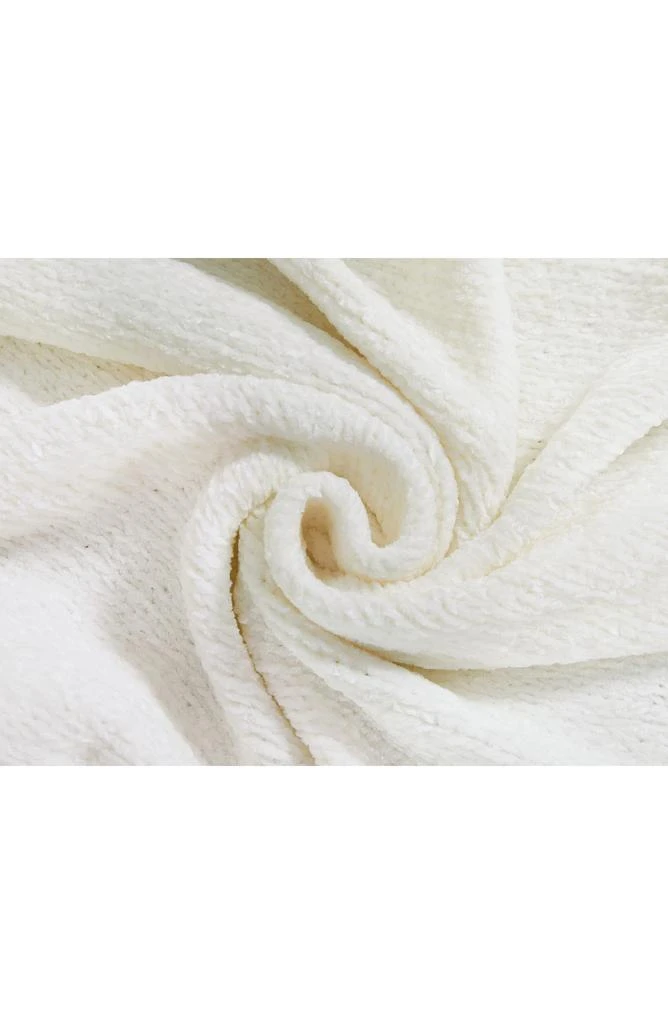 BCBG Chenille Knit Throw Blanket 2