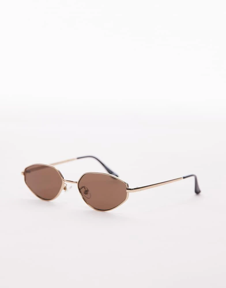 Topshop Topshop Lanzarote metal angular sunglasses in gold 2
