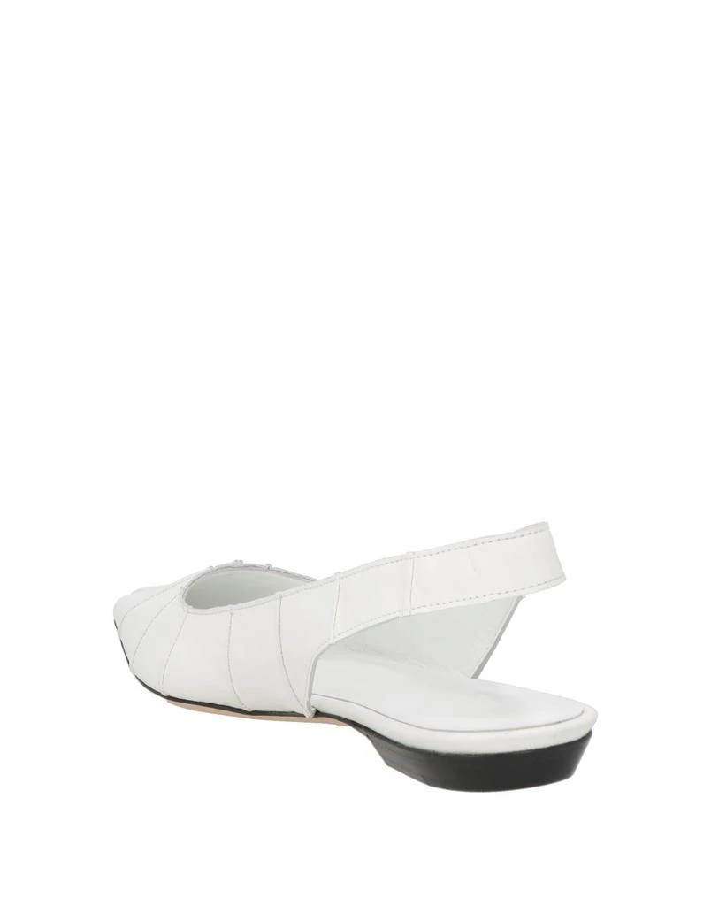 by FAR Footwear 3